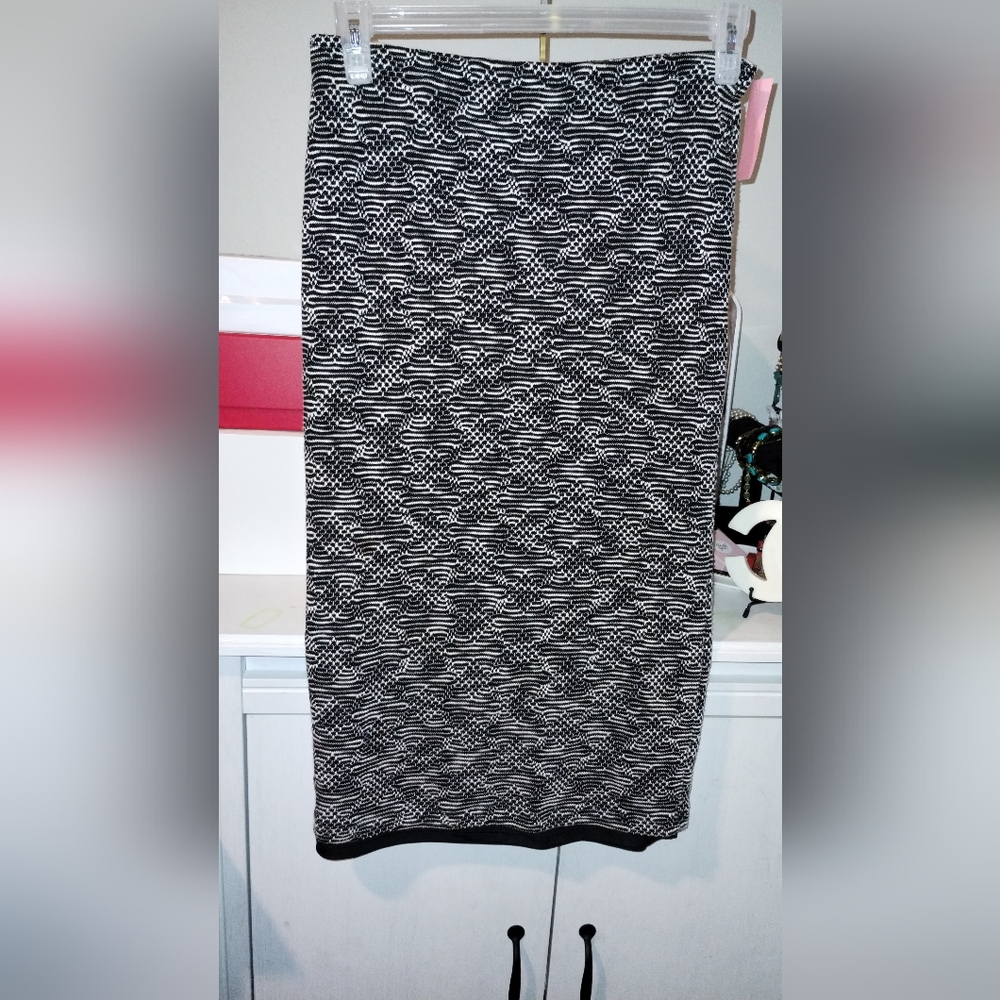 EIC Sanctuary Skirt